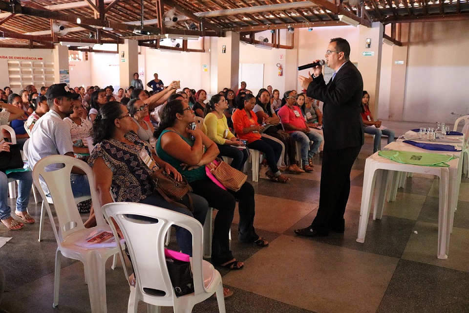 Associações locais recebem orientações jurídicas em São José do Belmonte