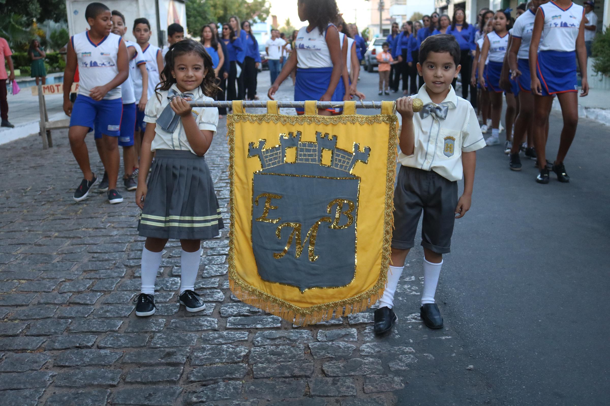 Desfile cívico celebra 197 anos da Independência do Brasil, em São José do Belmonte